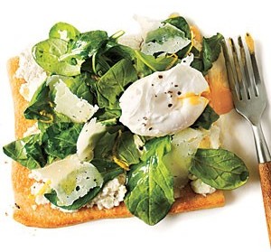 arugula-pizza-with-poached-eggs-300x279